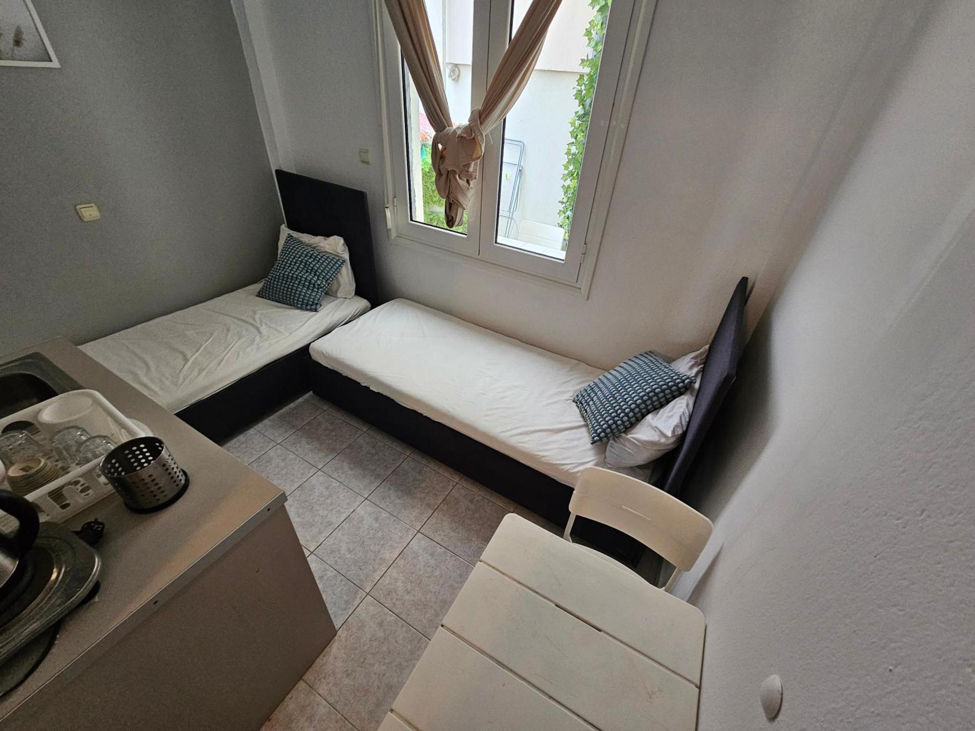 Sunset_Apartments Only 15 Meters From The Sea Neos Marmaras Værelse billede